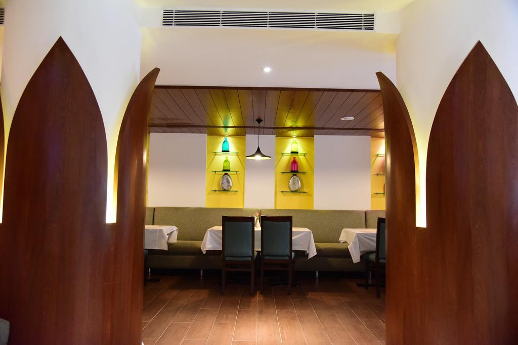 The Royal Comfort Bangalore Ngoại thất bức ảnh