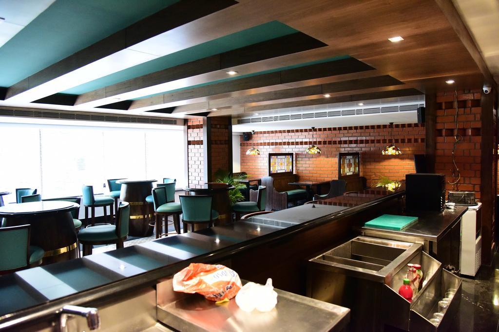 The Royal Comfort Bangalore Ngoại thất bức ảnh
