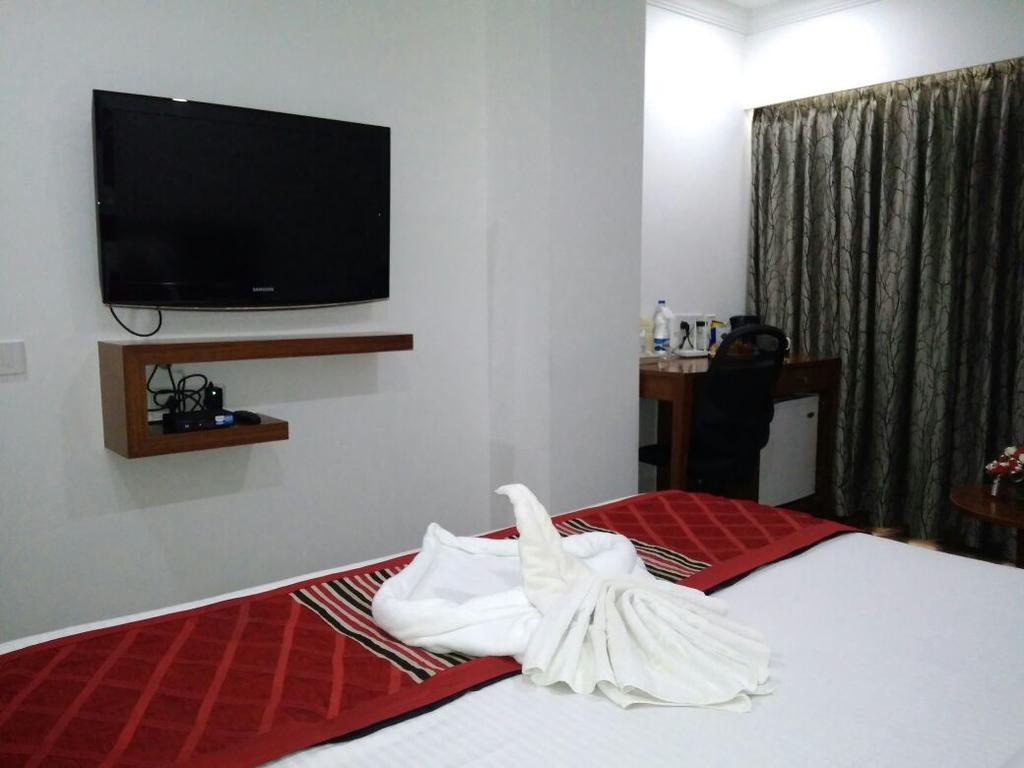 The Royal Comfort Bangalore Ngoại thất bức ảnh